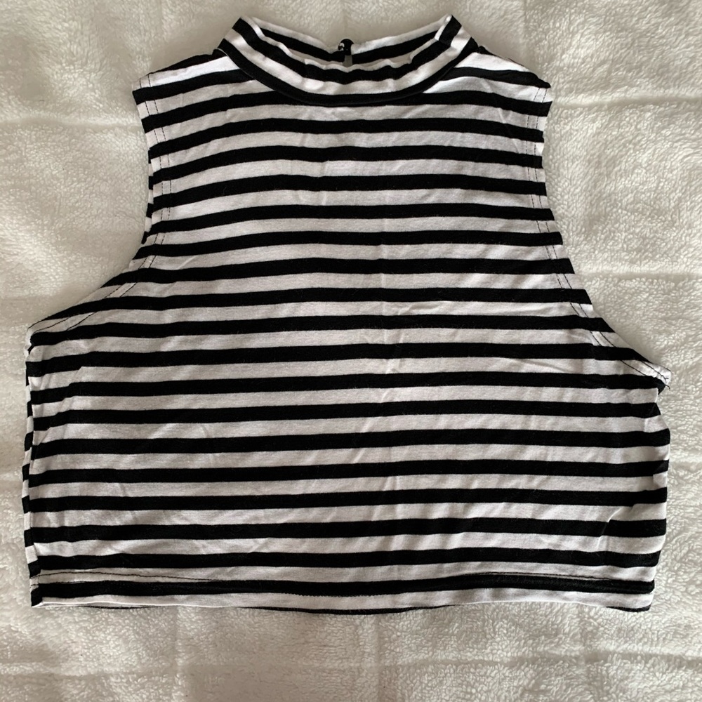 ARDENE HIGH NECK CROP TOP